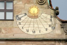 WallDial_359a